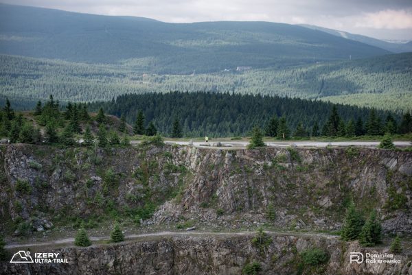 Magnes pamiątkowy Izery Ultra-Trail - obrazek 4